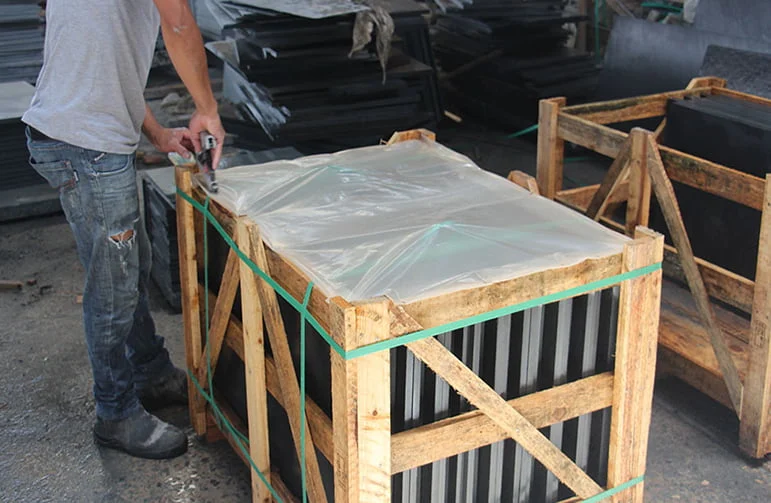 Packaging Process | R. D. Mould & Industries